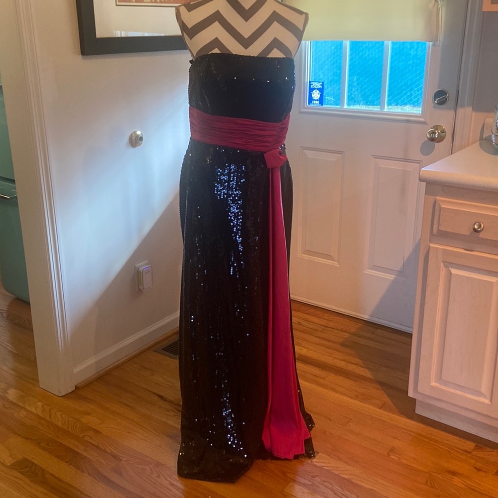 Black Sequin Prom Dress!